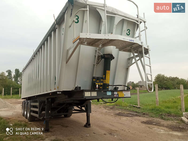 Самосвал полуприцеп STAS S300 2017 в Житомире
