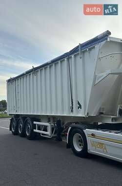 Самоскид напівпричіп STAS S339CX 2005 в 
