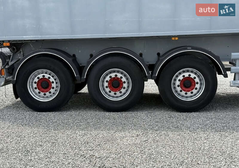 Самоскид напівпричіп STAS SA 339K 2009 в Рівному