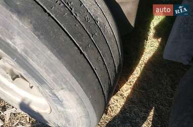 Бортовой полуприцеп STEMA М750LB 1995 в 