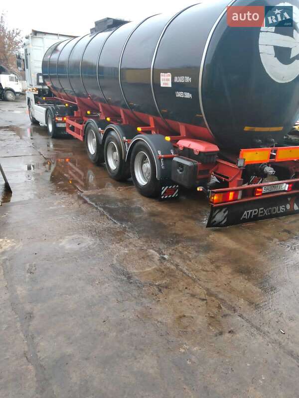 Цистерна напівпричіп Stokota 3ТС38 2005 в Одесі