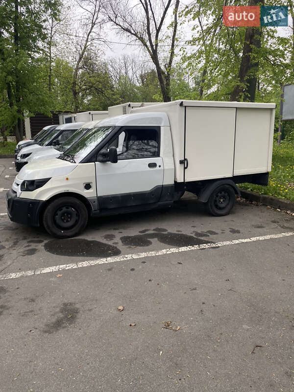 Грузовой фургон StreetScooter Work 2018 в 