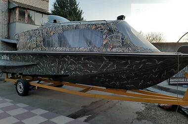 купить катер стрела в украине
