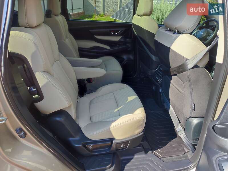 Внедорожник / Кроссовер Subaru Ascent 2019 в Пирятине