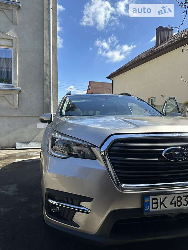 Внедорожник / Кроссовер Subaru Ascent 2019 в Ровно