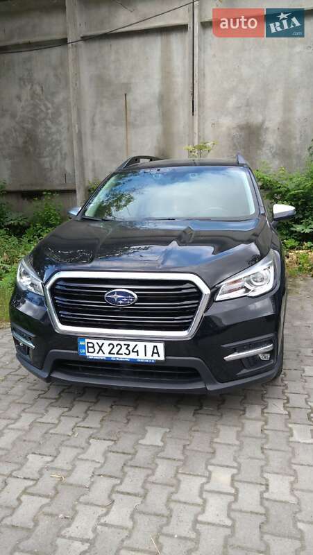 Внедорожник / Кроссовер Subaru Ascent 2018 в Хмельницком
