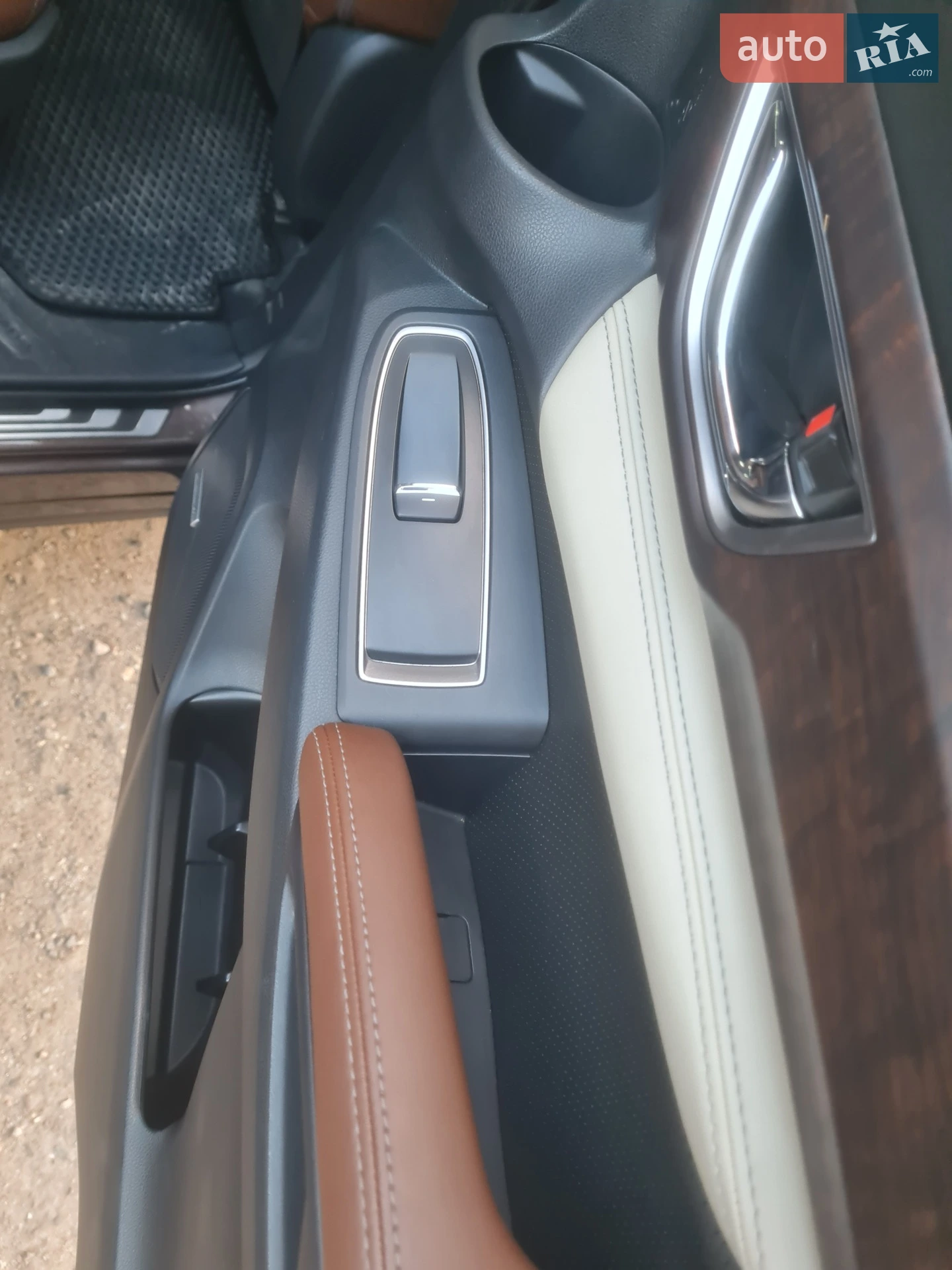 2018 Subaru Ascent - мініатюра 18