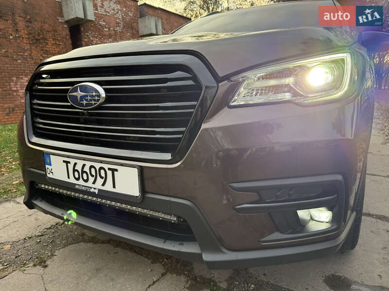 Внедорожник / Кроссовер Subaru Ascent 2018 в Днепре