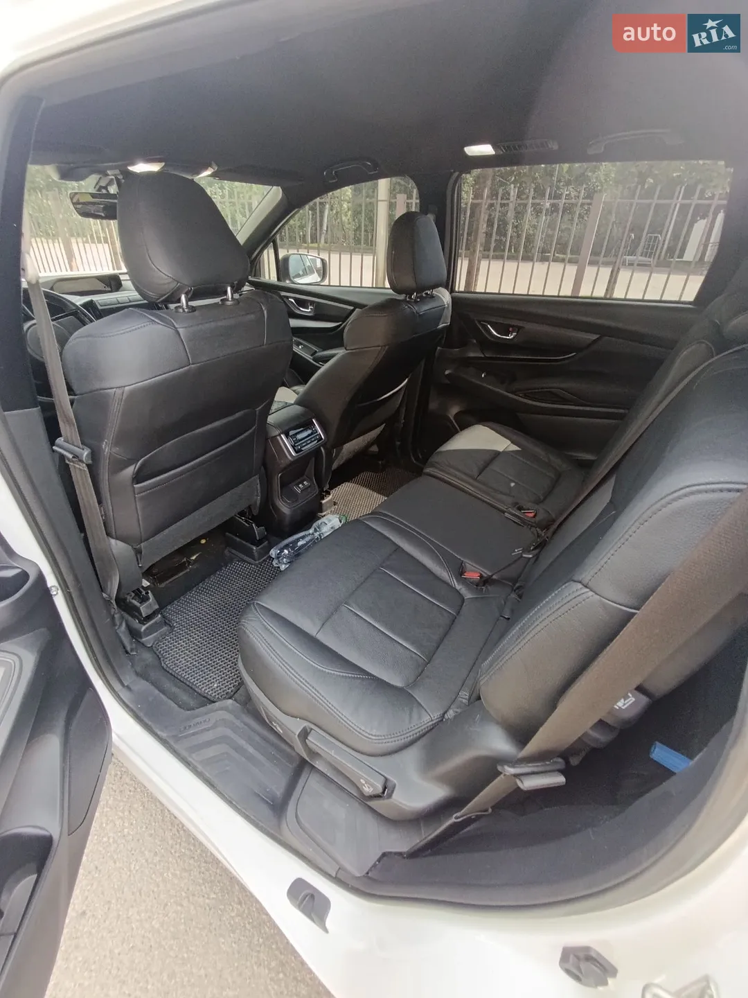 2019 Subaru Ascent - мініатюра 7