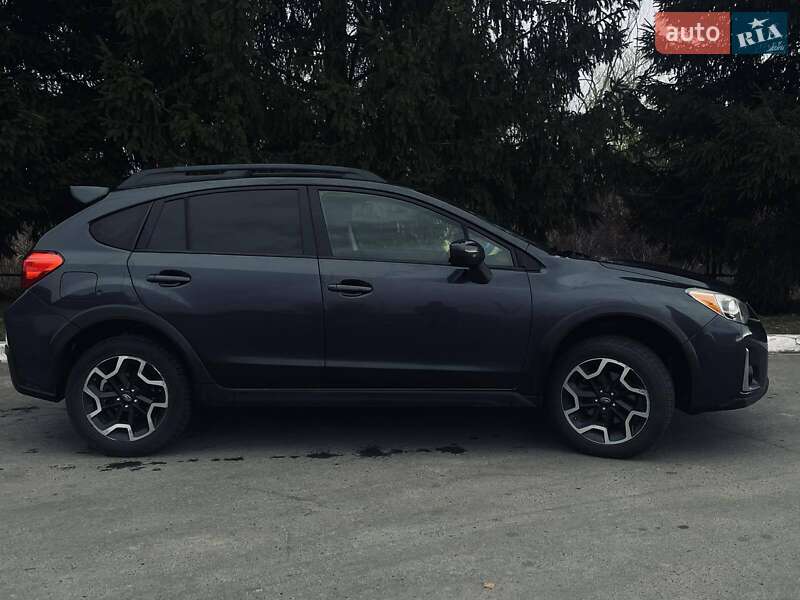 Внедорожник / Кроссовер Subaru Crosstrek 2016 в Каменке-Бугской