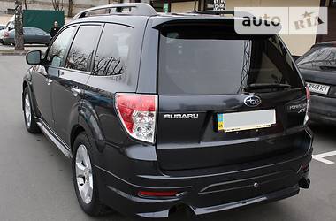 Внедорожник / Кроссовер Subaru Forester 2009 в 