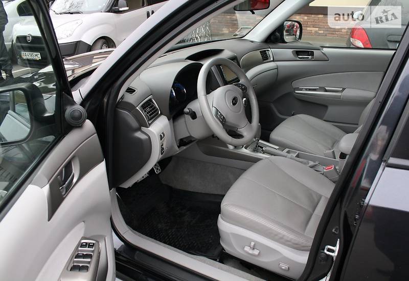 Внедорожник / Кроссовер Subaru Forester 2009 в Киеве
