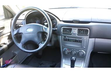 Внедорожник / Кроссовер Subaru Forester 2003 в 