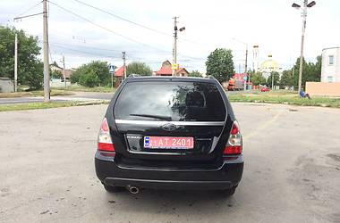 Внедорожник / Кроссовер Subaru Forester 2007 в 