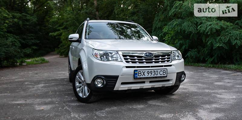 Внедорожник / Кроссовер Subaru Forester 2011 в Киеве