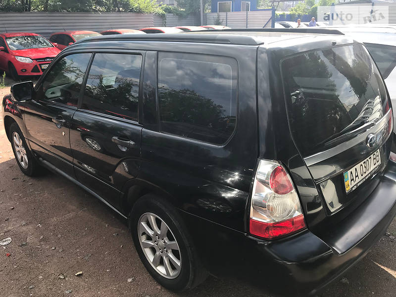 Внедорожник / Кроссовер Subaru Forester 2005 в Киеве