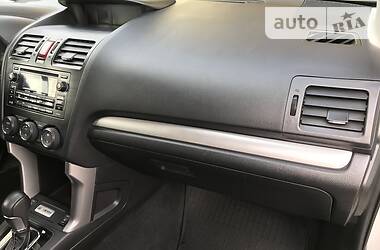 Позашляховик / Кросовер Subaru Forester 2014 в 