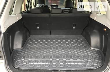 Позашляховик / Кросовер Subaru Forester 2014 в 