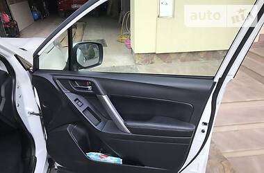 Позашляховик / Кросовер Subaru Forester 2014 в 