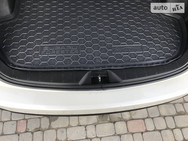 Позашляховик / Кросовер Subaru Forester 2014 в Тернополі