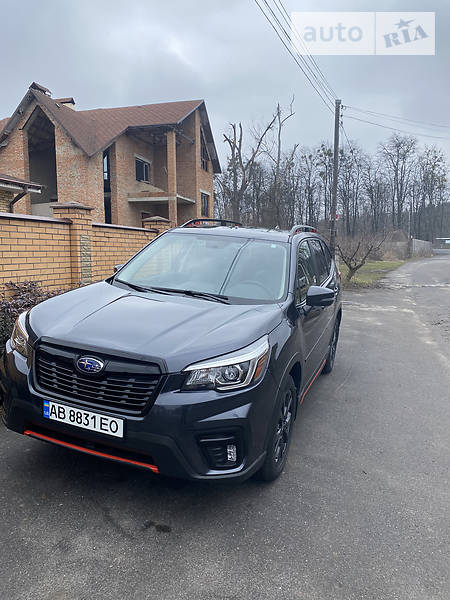 Позашляховик / Кросовер Subaru Forester 2019 в 