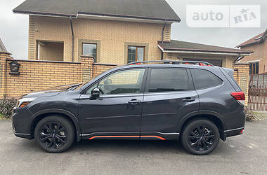 Позашляховик / Кросовер Subaru Forester 2019 в 