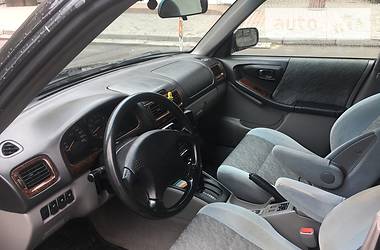 Універсал Subaru Forester 1998 в 