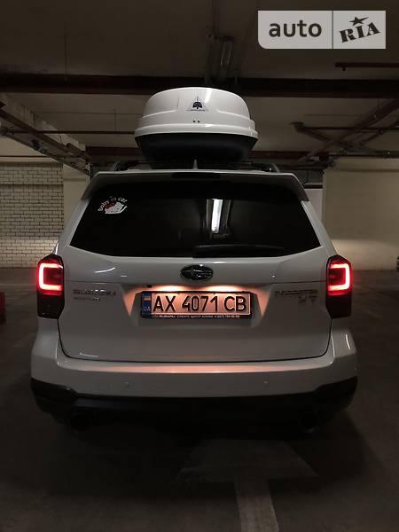Позашляховик / Кросовер Subaru Forester 2016 в Харкові