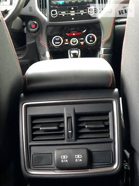 Позашляховик / Кросовер Subaru Forester 2018 в Харкові