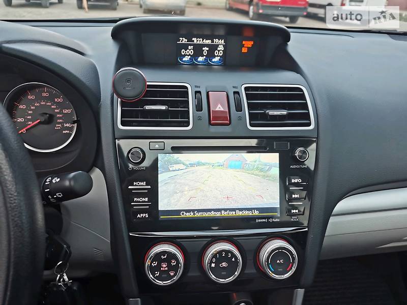 Позашляховик / Кросовер Subaru Forester 2015 в Броварах