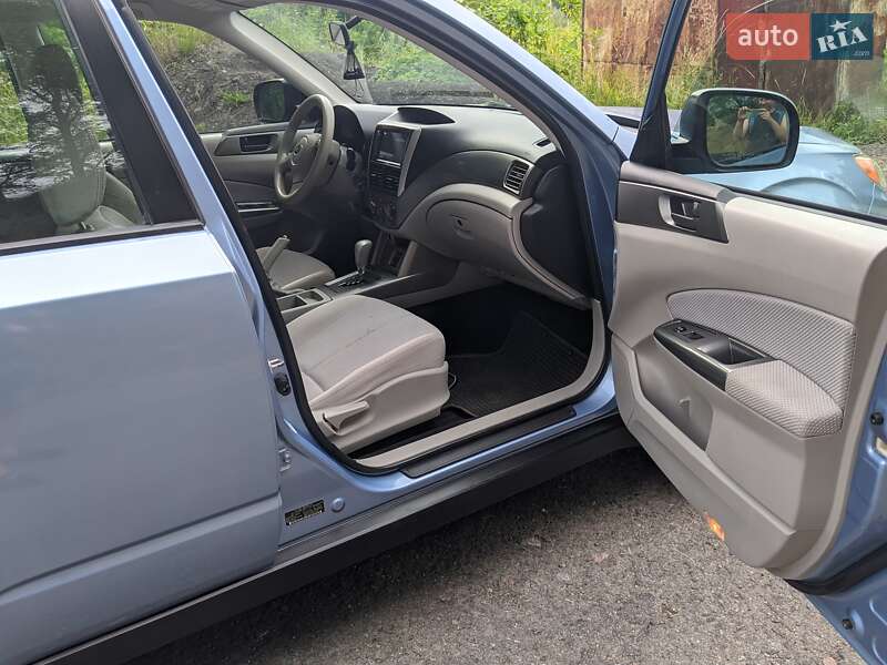 Позашляховик / Кросовер Subaru Forester 2010 в Києві фото 6 Позашляховик / Кросовер Subaru Forester 2010 в Києві