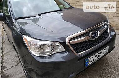 Внедорожник / Кроссовер Subaru Forester 2016 в 