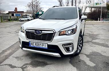 Внедорожник / Кроссовер Subaru Forester 2019 в Днепре