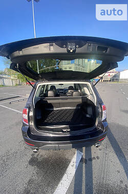 Внедорожник / Кроссовер Subaru Forester 2008 в Киеве