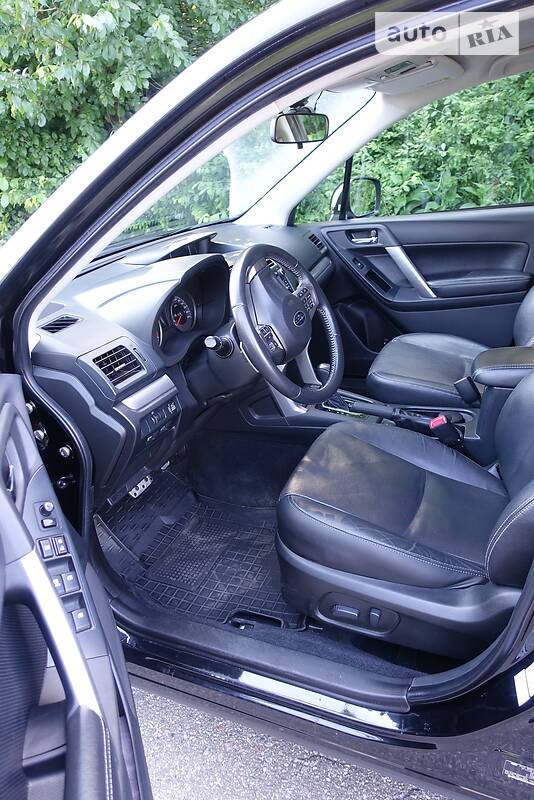 Внедорожник / Кроссовер Subaru Forester 2014 в Харькове