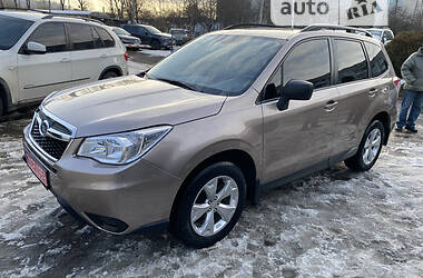 Внедорожник / Кроссовер Subaru Forester 2014 в Львове