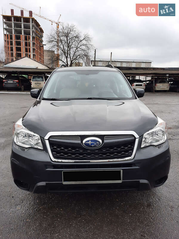 Внедорожник / Кроссовер Subaru Forester 2014 в Каменец-Подольском