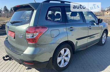 Позашляховик / Кросовер Subaru Forester 2014 в Львові