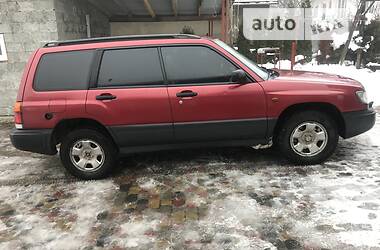 Внедорожник / Кроссовер Subaru Forester 1998 в Львове