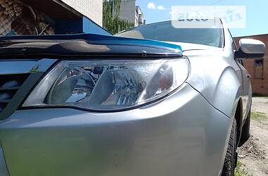 Позашляховик / Кросовер Subaru Forester 2012 в Чернігові