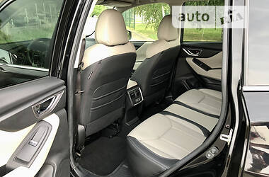 Внедорожник / Кроссовер Subaru Forester 2019 в 