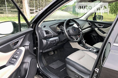 Внедорожник / Кроссовер Subaru Forester 2019 в 