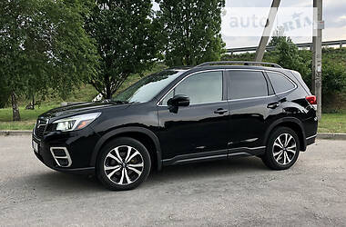 Внедорожник / Кроссовер Subaru Forester 2019 в 