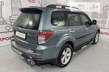 Позашляховик / Кросовер Subaru Forester 2008 в Києві