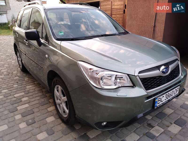 Внедорожник / Кроссовер Subaru Forester 2013 в Ходорове