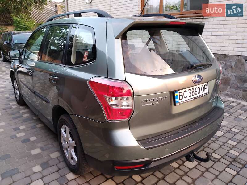 Внедорожник / Кроссовер Subaru Forester 2013 в Ходорове