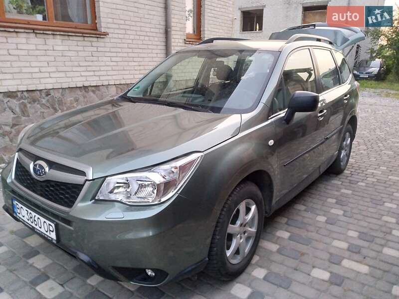 Внедорожник / Кроссовер Subaru Forester 2013 в Ходорове
