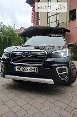 Внедорожник / Кроссовер Subaru Forester 2021 в Тернополе