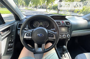 Позашляховик / Кросовер Subaru Forester 2016 в Сумах