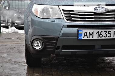 Внедорожник / Кроссовер Subaru Forester 2009 в 